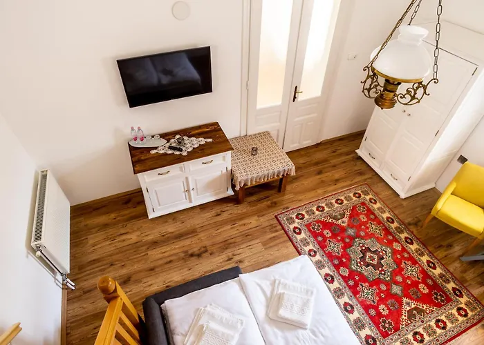 Apartamento Vaj Bisztró és