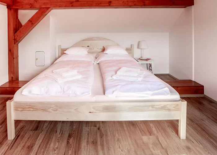 Vaj Bisztro Es Vendeghaz Appartement Palkonya