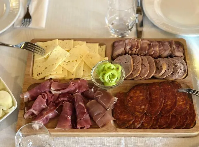 Vaj Bisztró és Palkonya